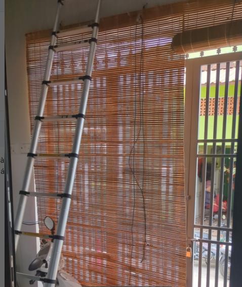 Mành sáo trúc khách lắp hoàn thiện tại cửa nhà